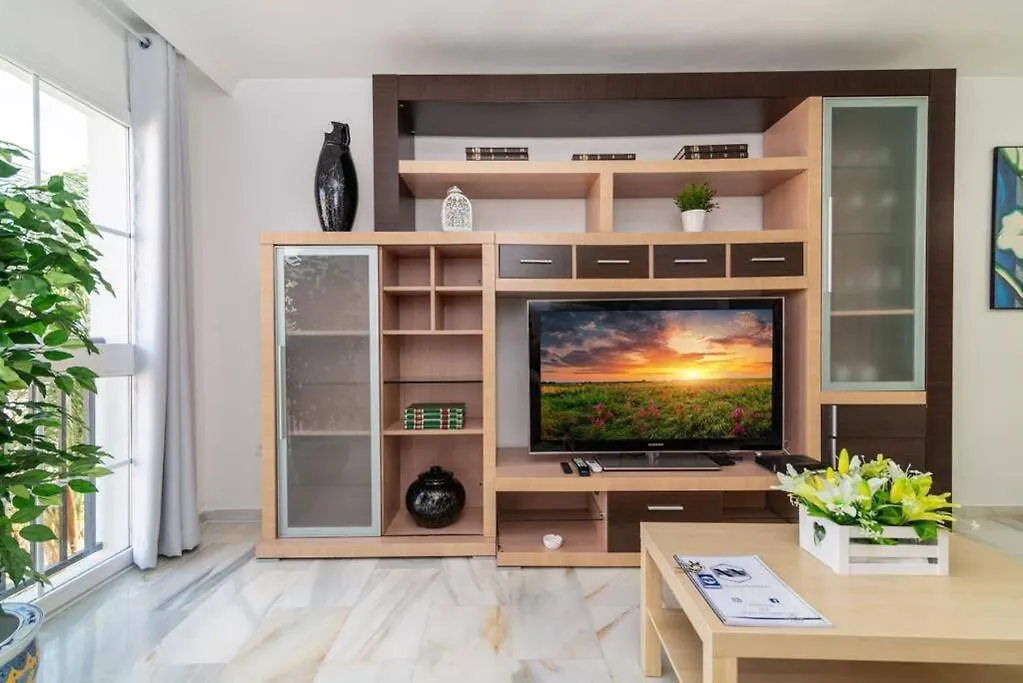 Maravilloso Apt 3Bdr,50M From Beach Benalmadena Apartment