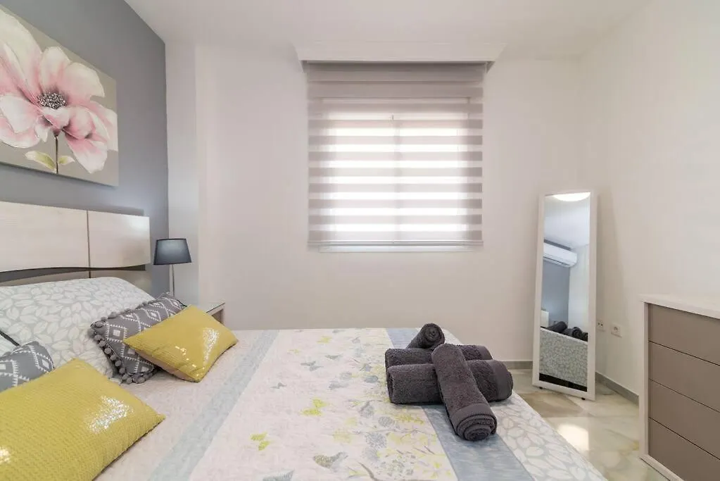 Maravilloso Apt 3Bdr,50M From Beach Benalmadena