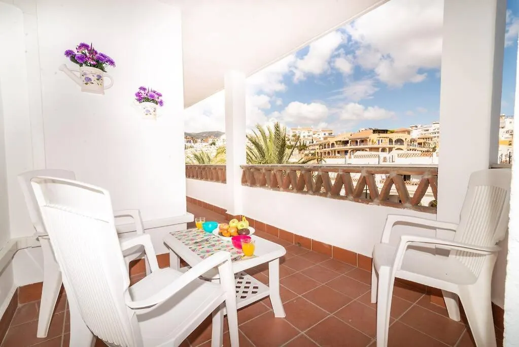Maravilloso Apt 3Bdr,50M From Beach Benalmadena
