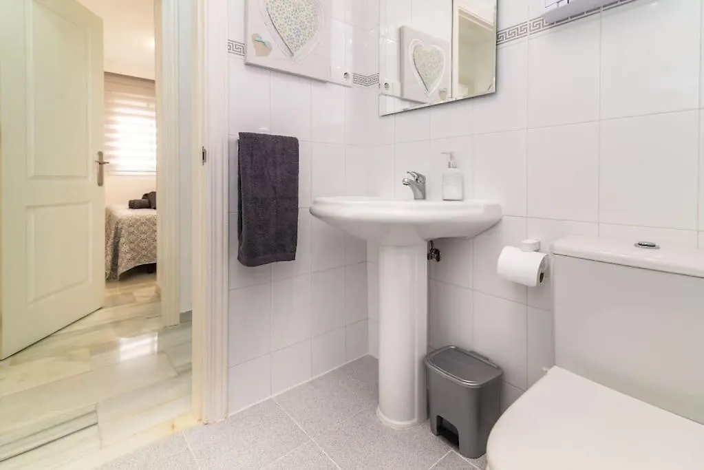 Maravilloso Apt 3Bdr,50M From Beach Benalmadena Apartment